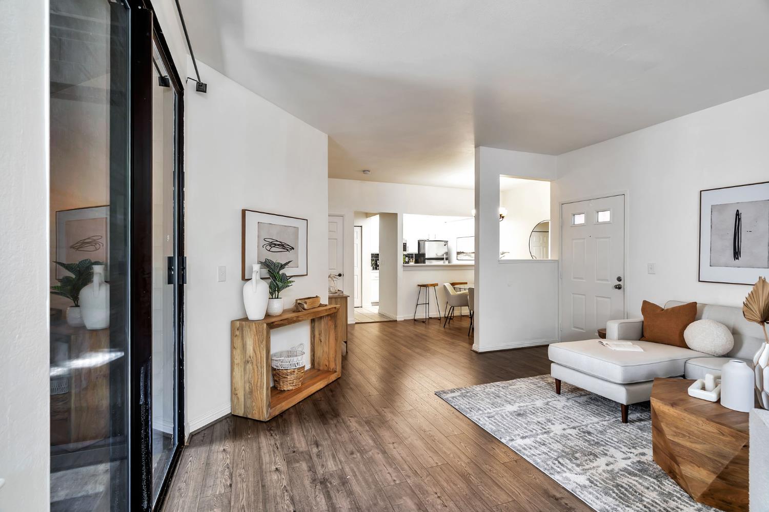 Foxchase Drive, San Jose, California image 3
