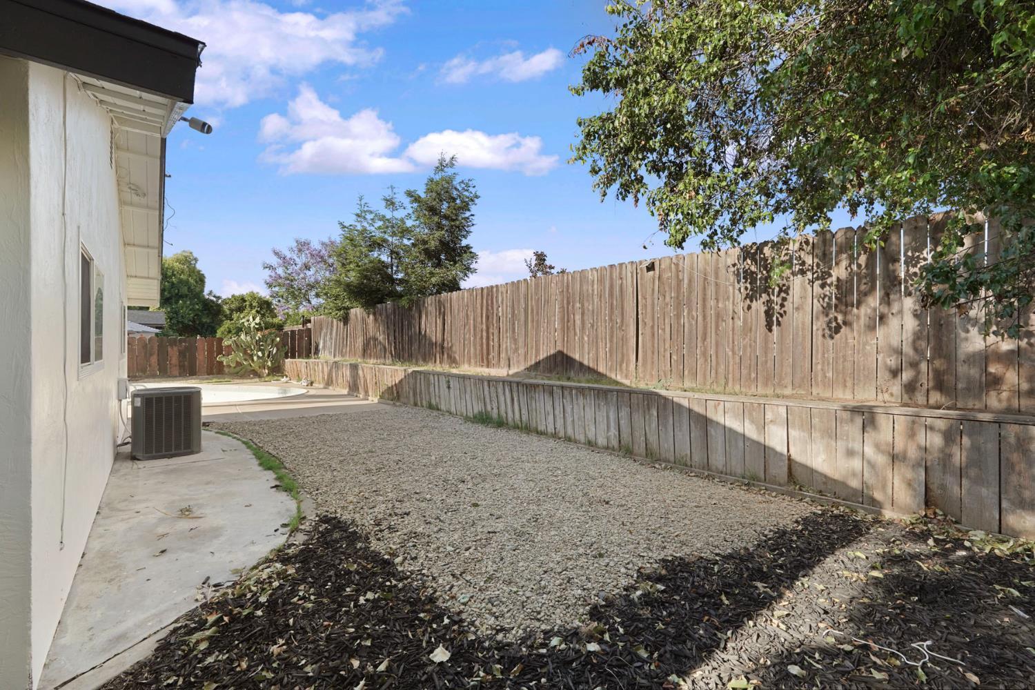 Kingwood Avenue, Manteca, California image 37