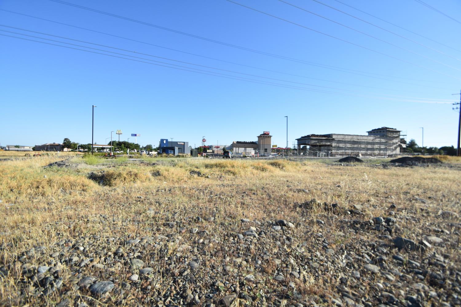 Feather River Boulevard, Oroville, California image 7