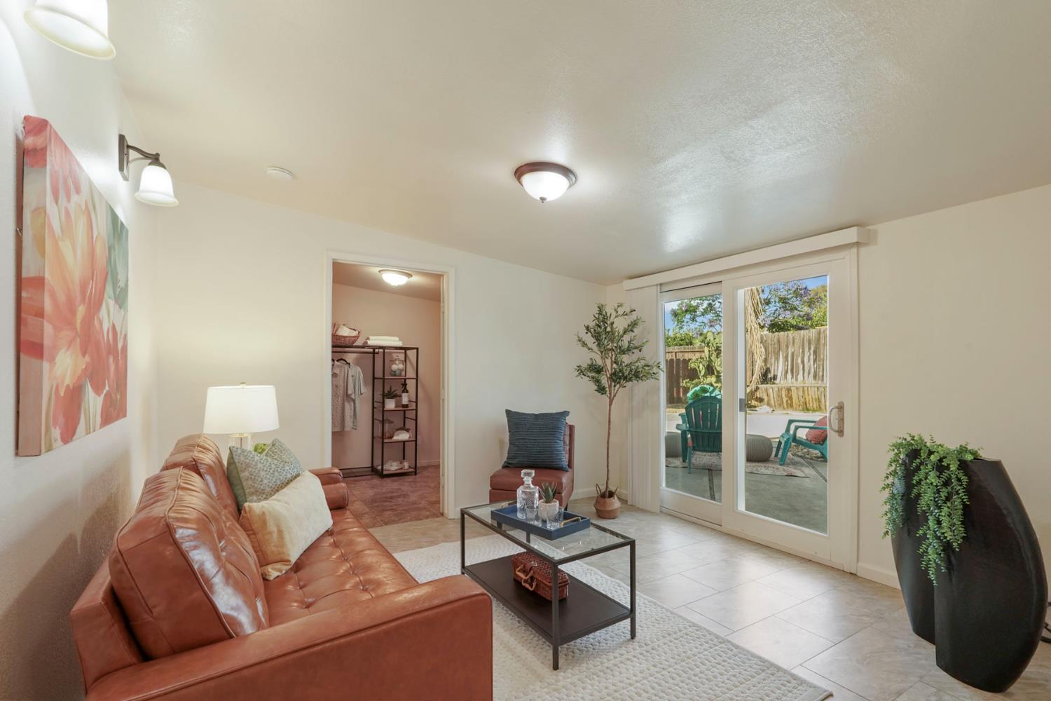 Kingwood Avenue, Manteca, California image 18