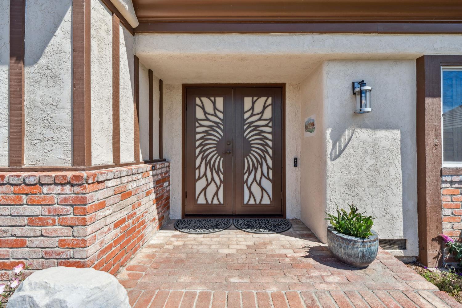 Brickyard Drive, Sacramento, California image 4