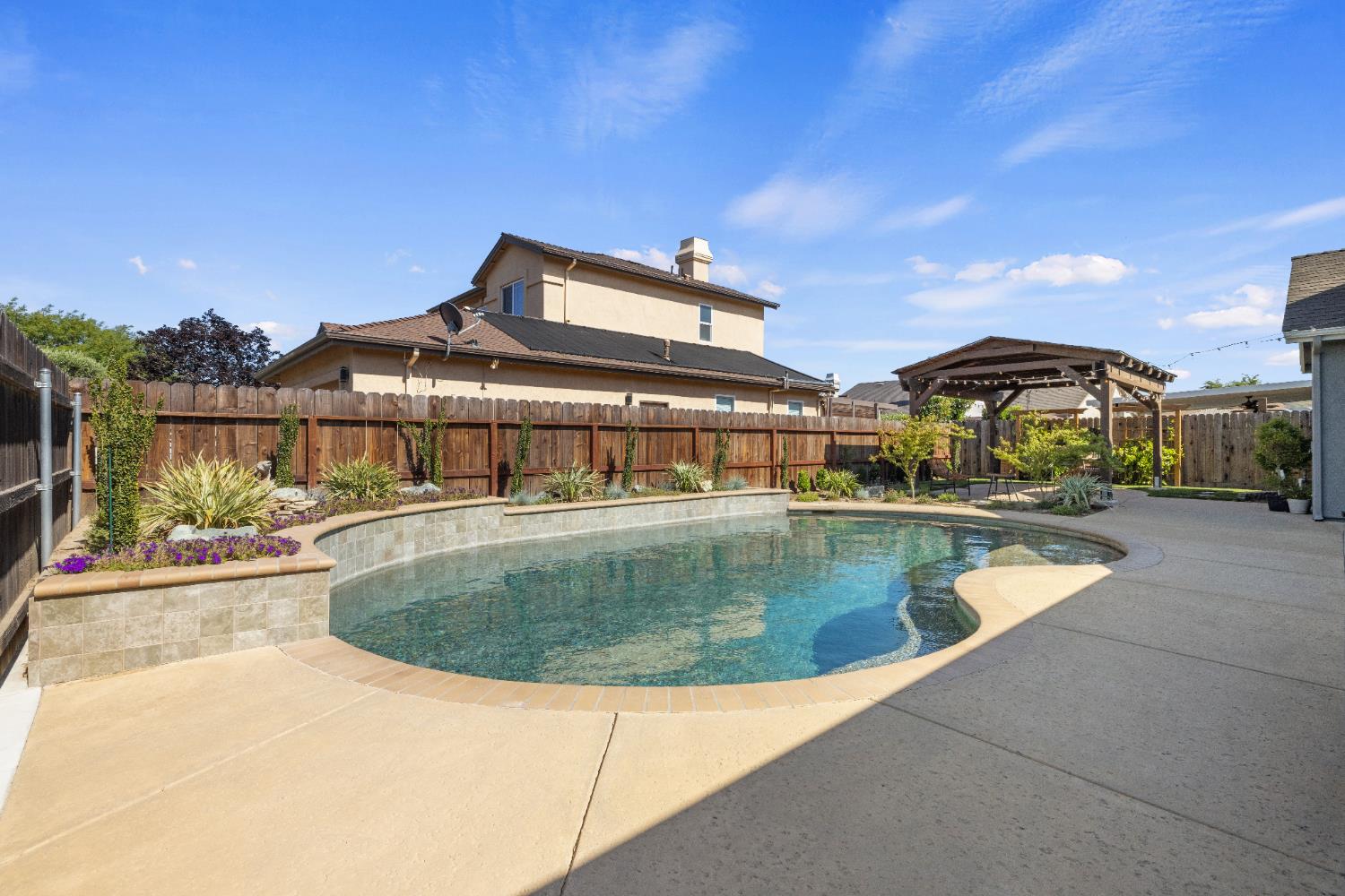 Carpathian Way, Hughson, California image 41