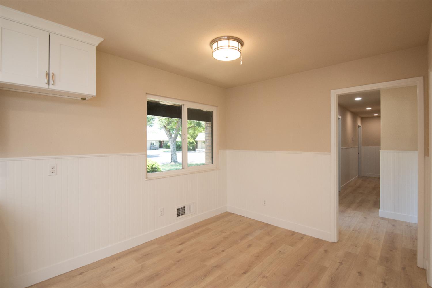 Woodbridge Court, Modesto, California image 12