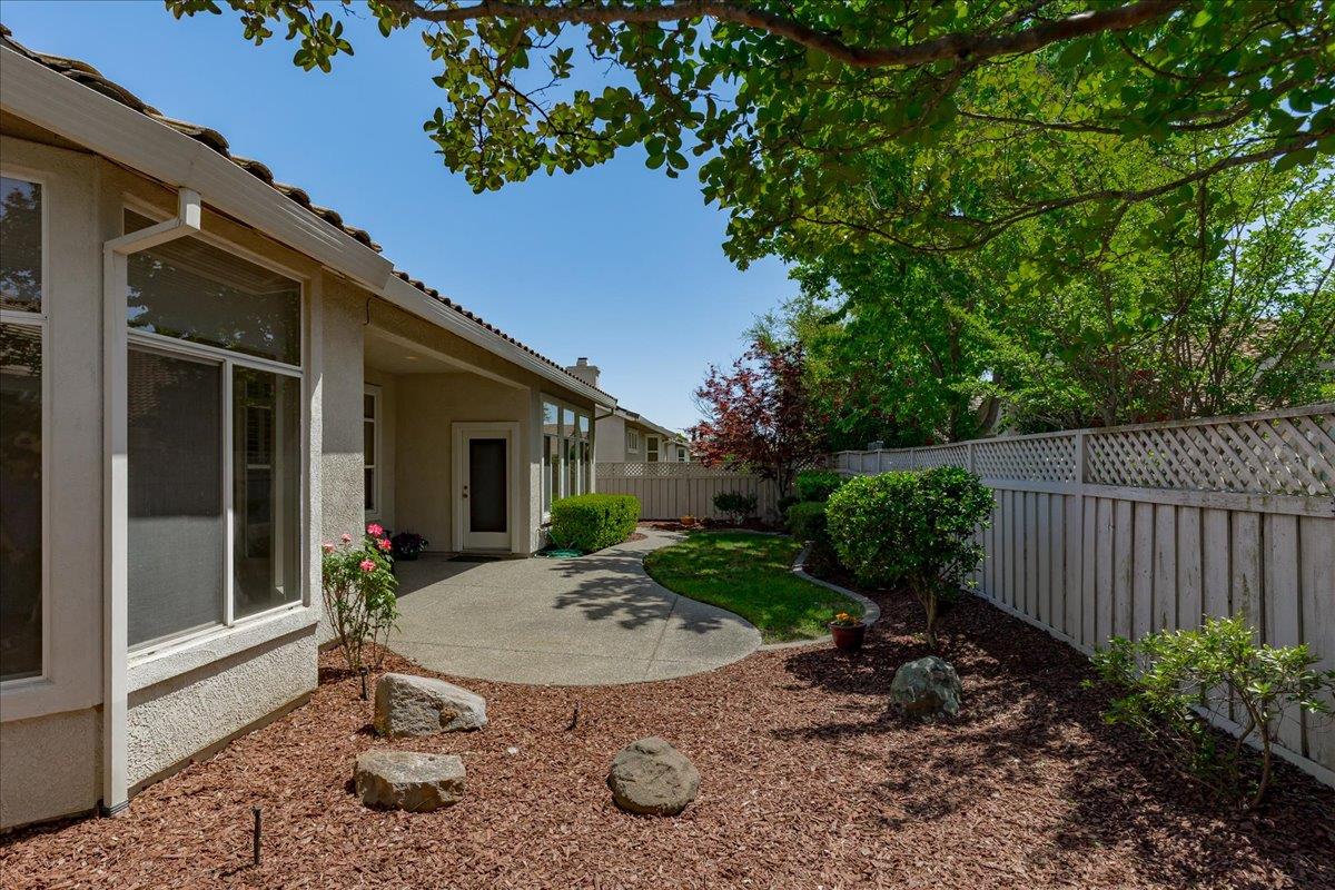 Rosestone Lane, Roseville, California image 12