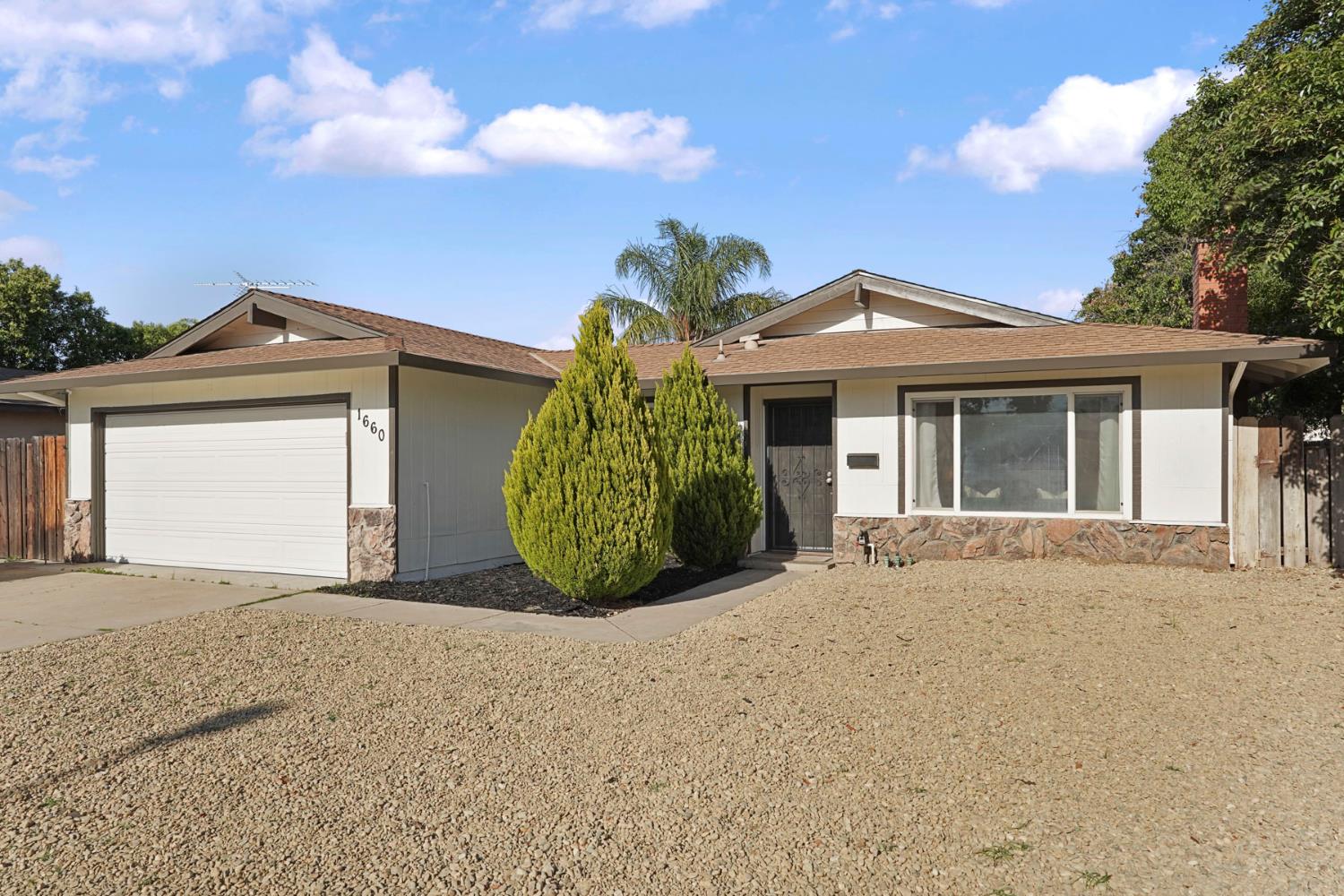 Kingwood Avenue, Manteca, California image 6