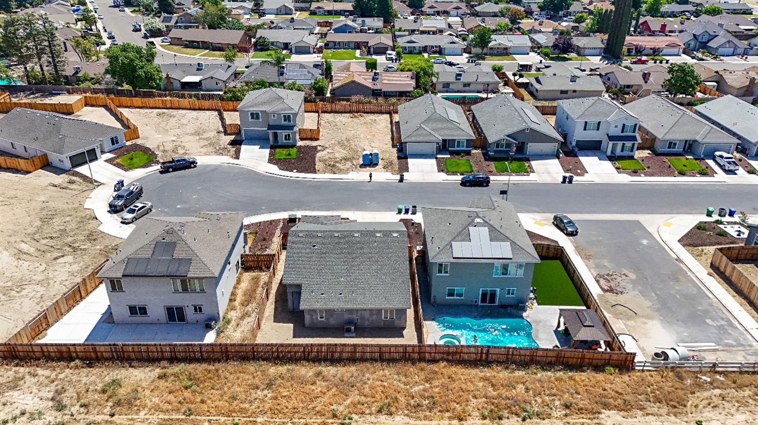 Oleander Street, Chowchilla, California image 35