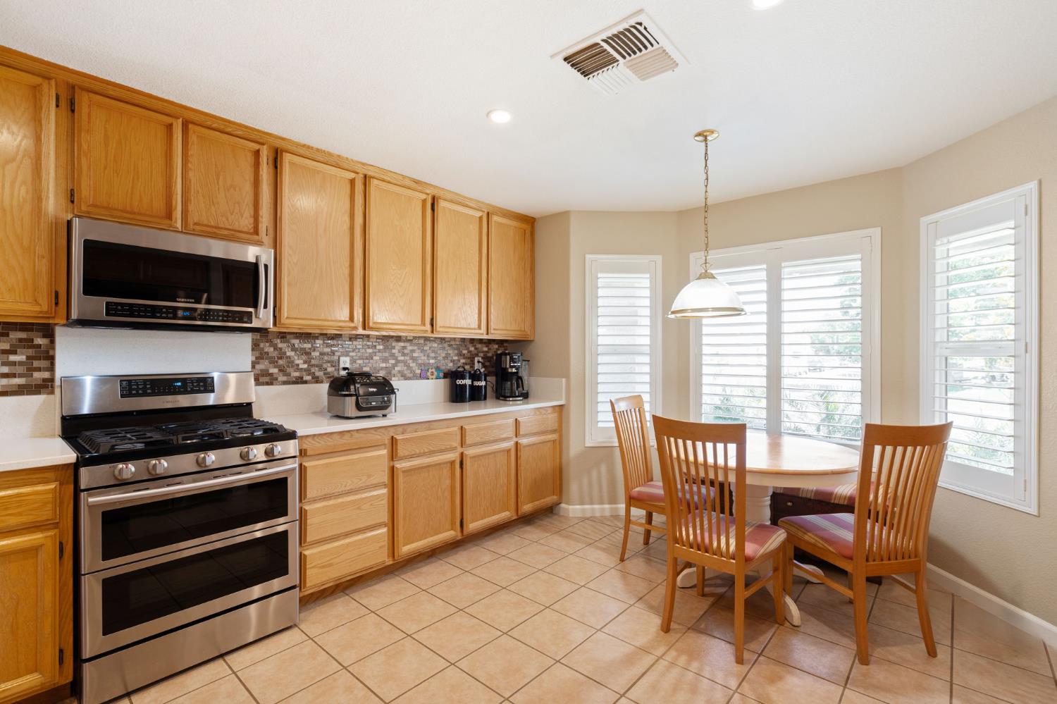 Livorno Way, Elk Grove, California image 9