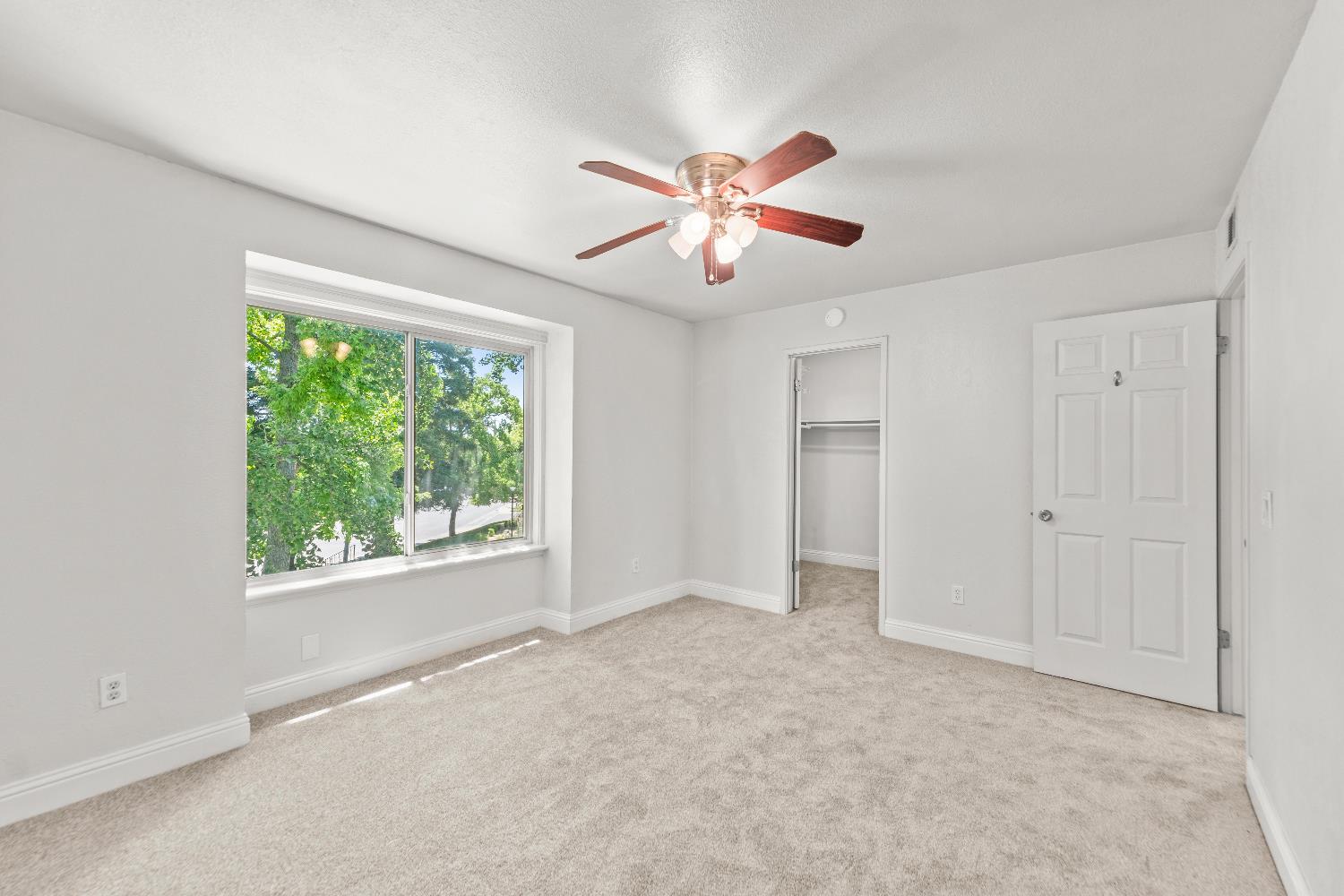 Breeds Hill Court, Citrus Heights, California image 12