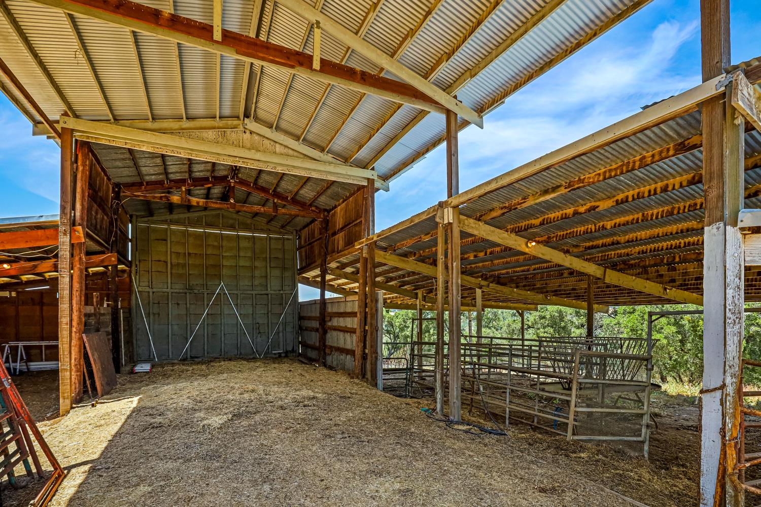 Detail Gallery Image 70 of 93 For 9574 Highway 49, Mokelumne Hill,  CA 95245 - 4 Beds | 2/1 Baths