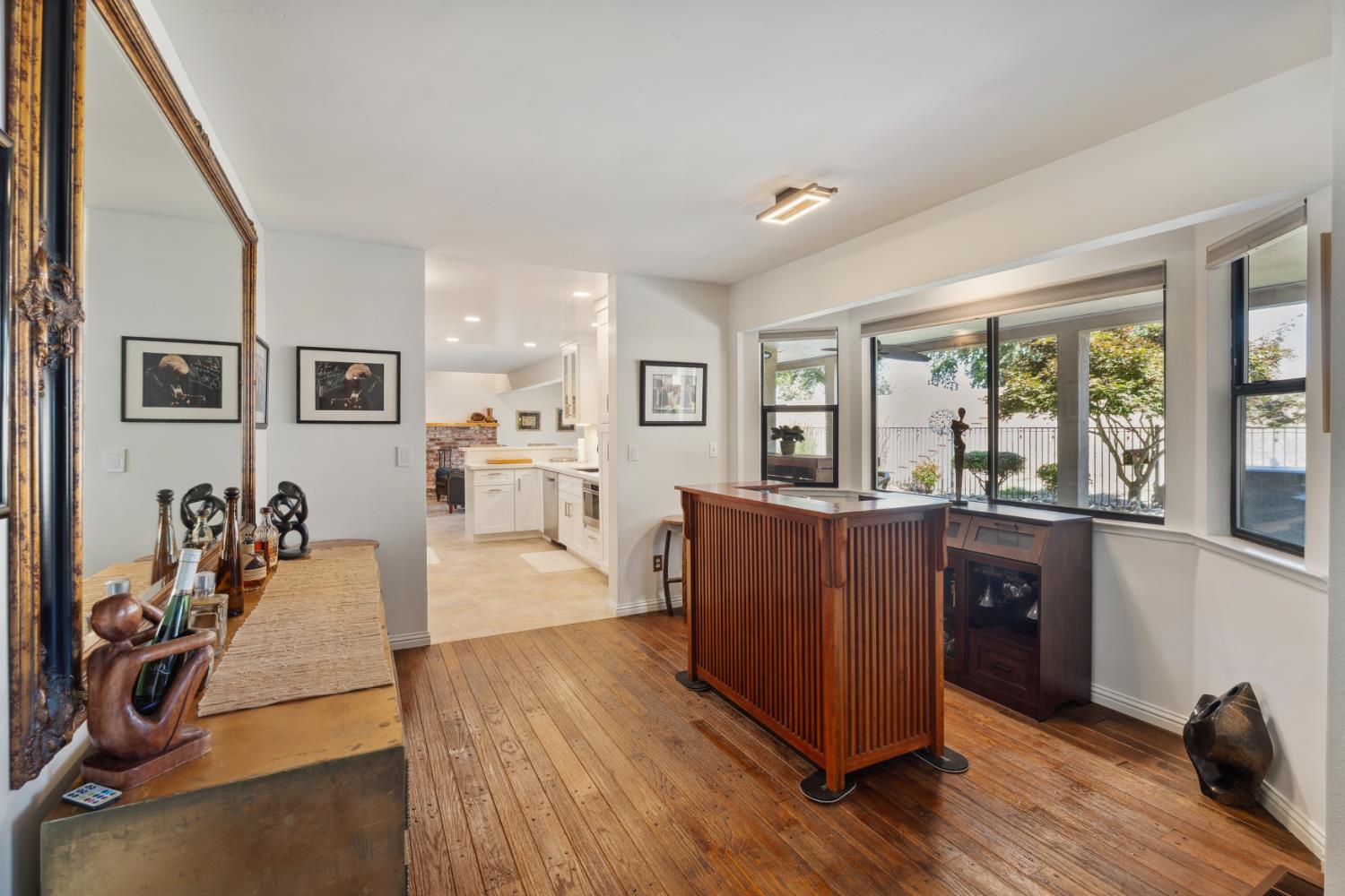 Brickyard Drive, Sacramento, California image 8