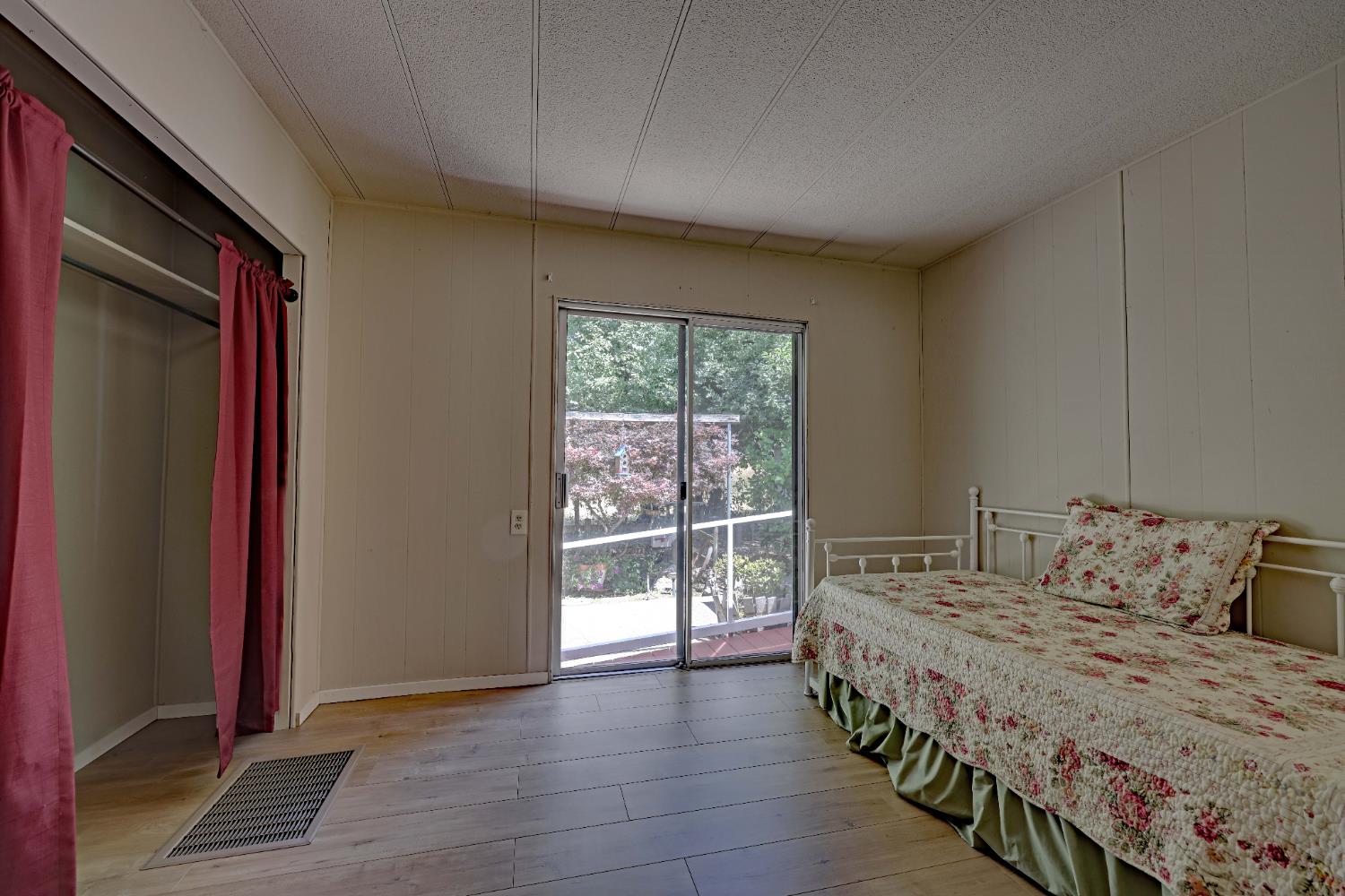 Detail Gallery Image 25 of 43 For 6052 Chad Dr, Newcastle,  CA 95658 - 2 Beds | 2 Baths