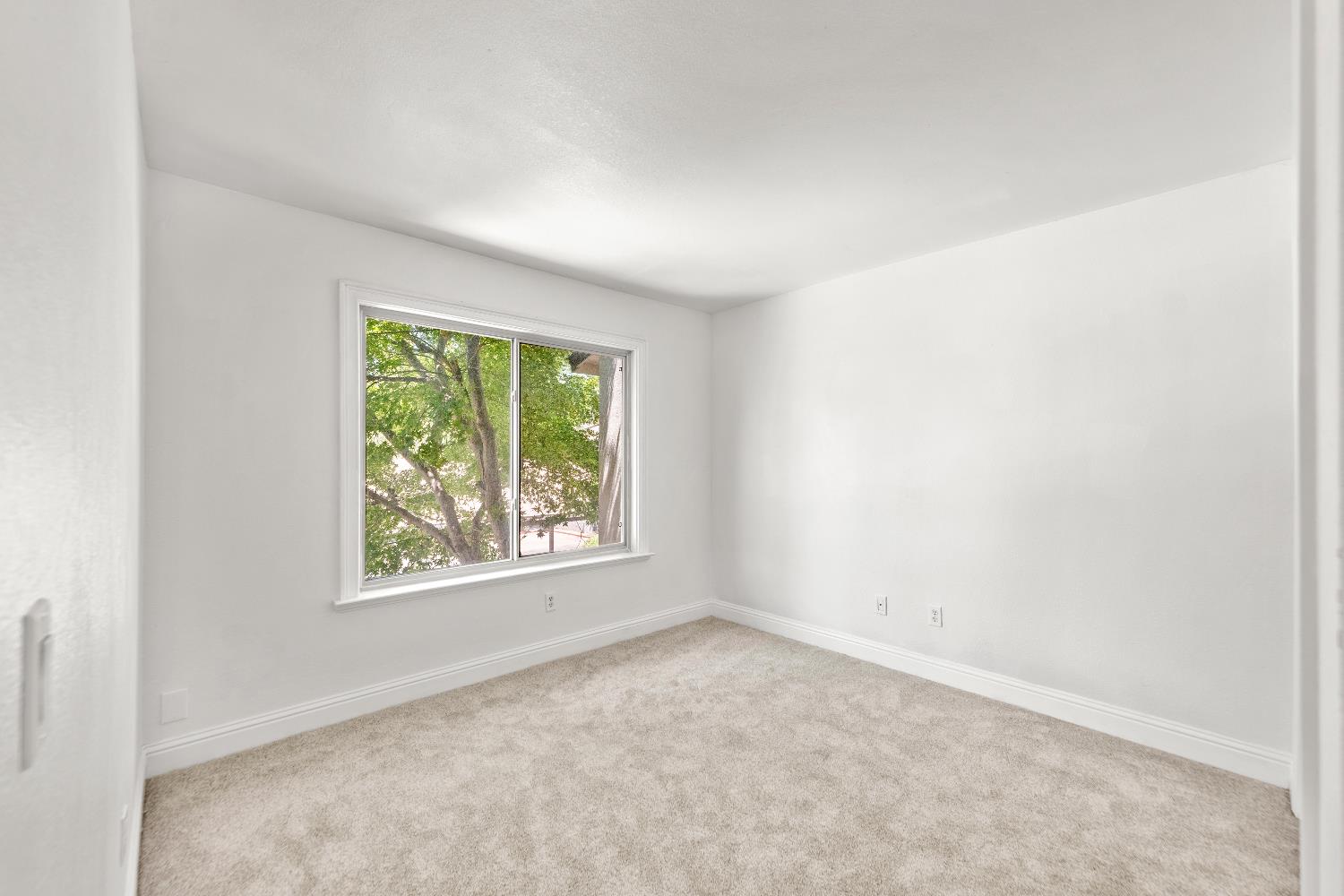 Breeds Hill Court, Citrus Heights, California image 16