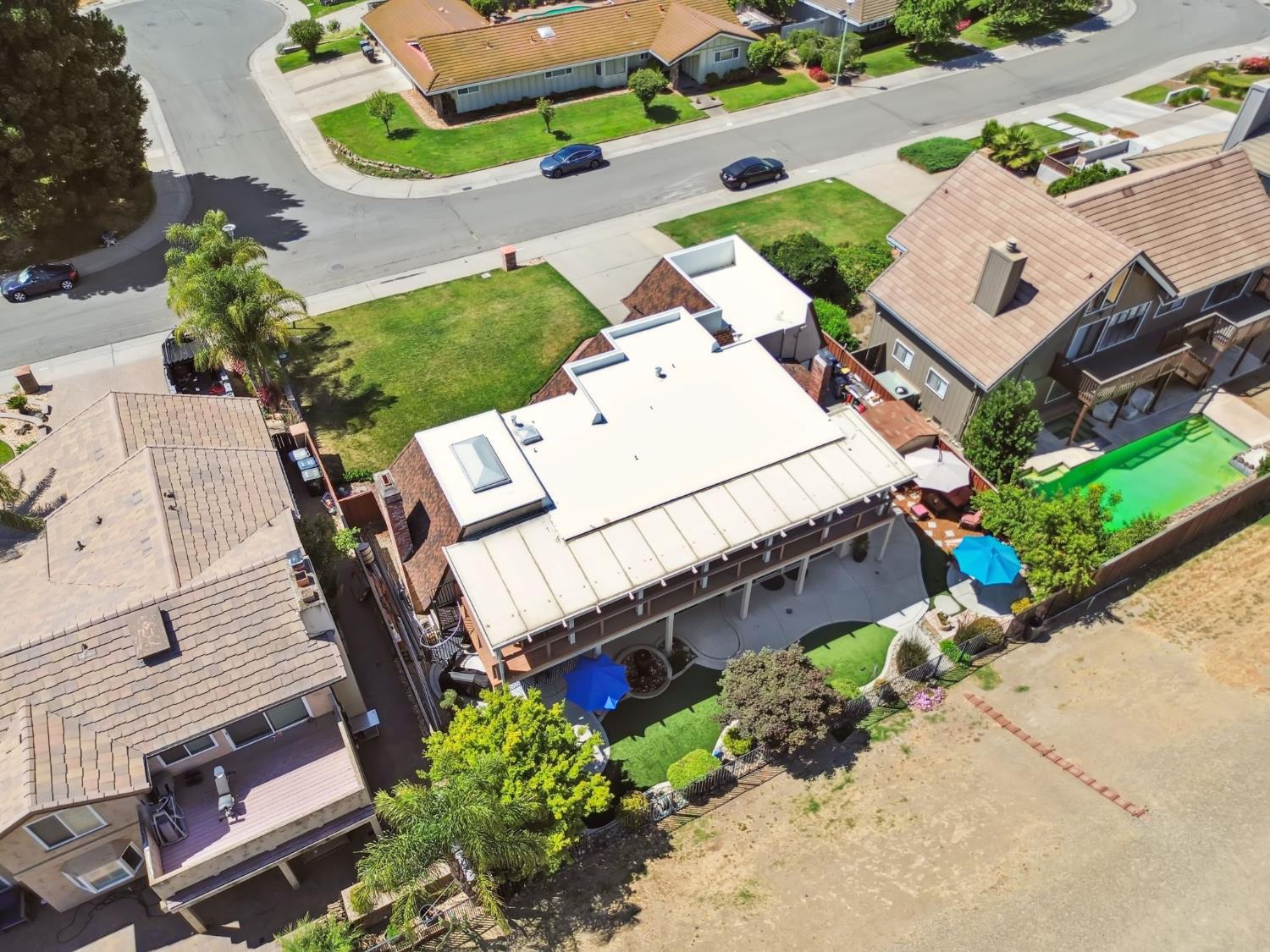 Brickyard Drive, Sacramento, California image 43