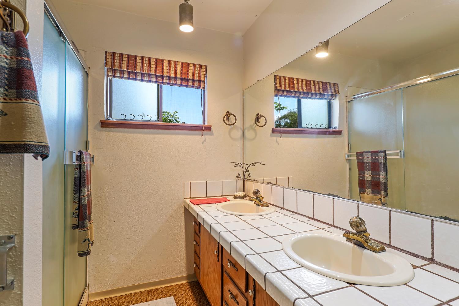 Detail Gallery Image 48 of 93 For 9574 Highway 49, Mokelumne Hill,  CA 95245 - 4 Beds | 2/1 Baths
