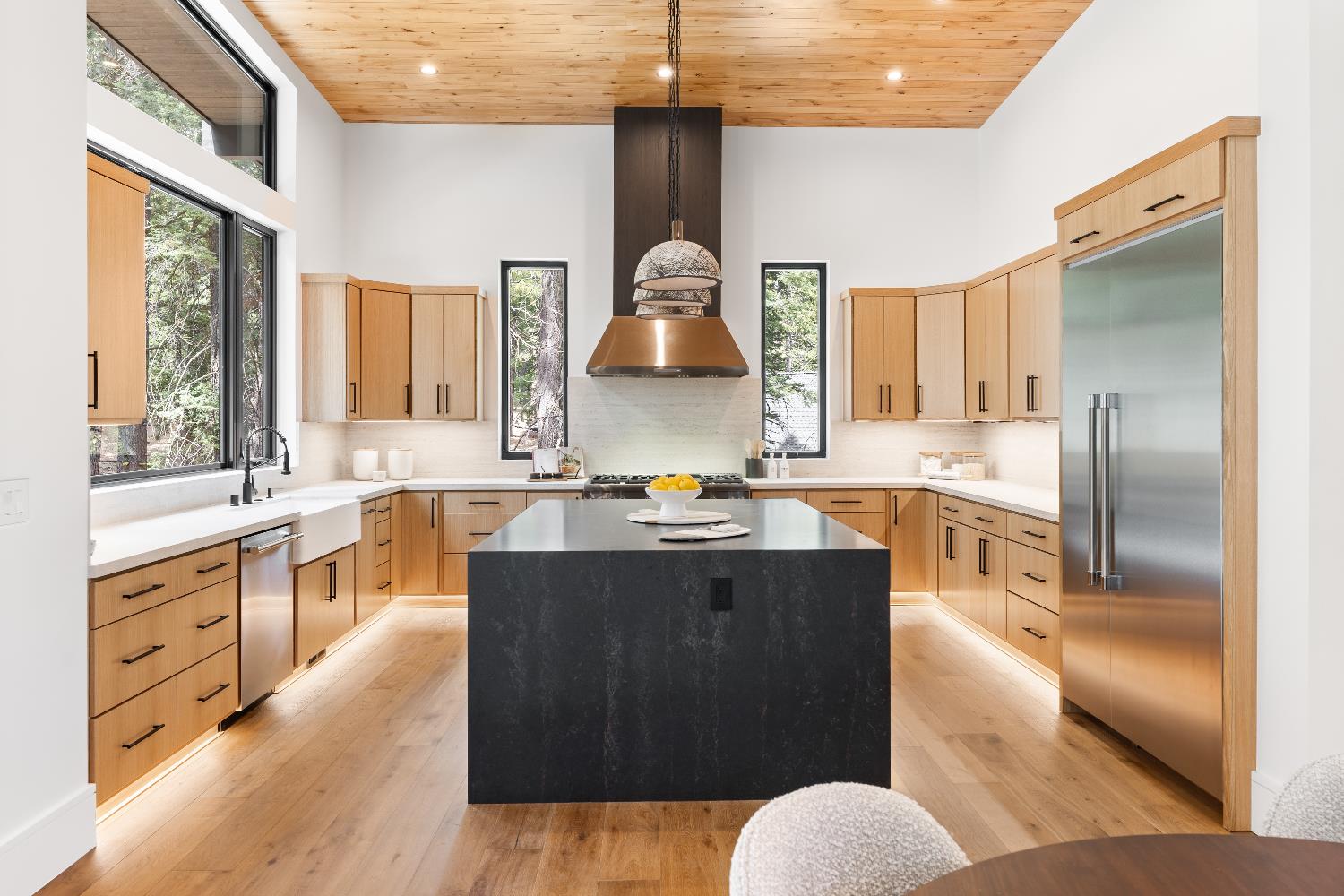 Saddleback Drive, Truckee, California image 10