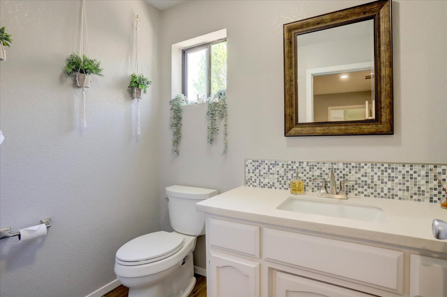 Erin Drive, Auburn, California image 14
