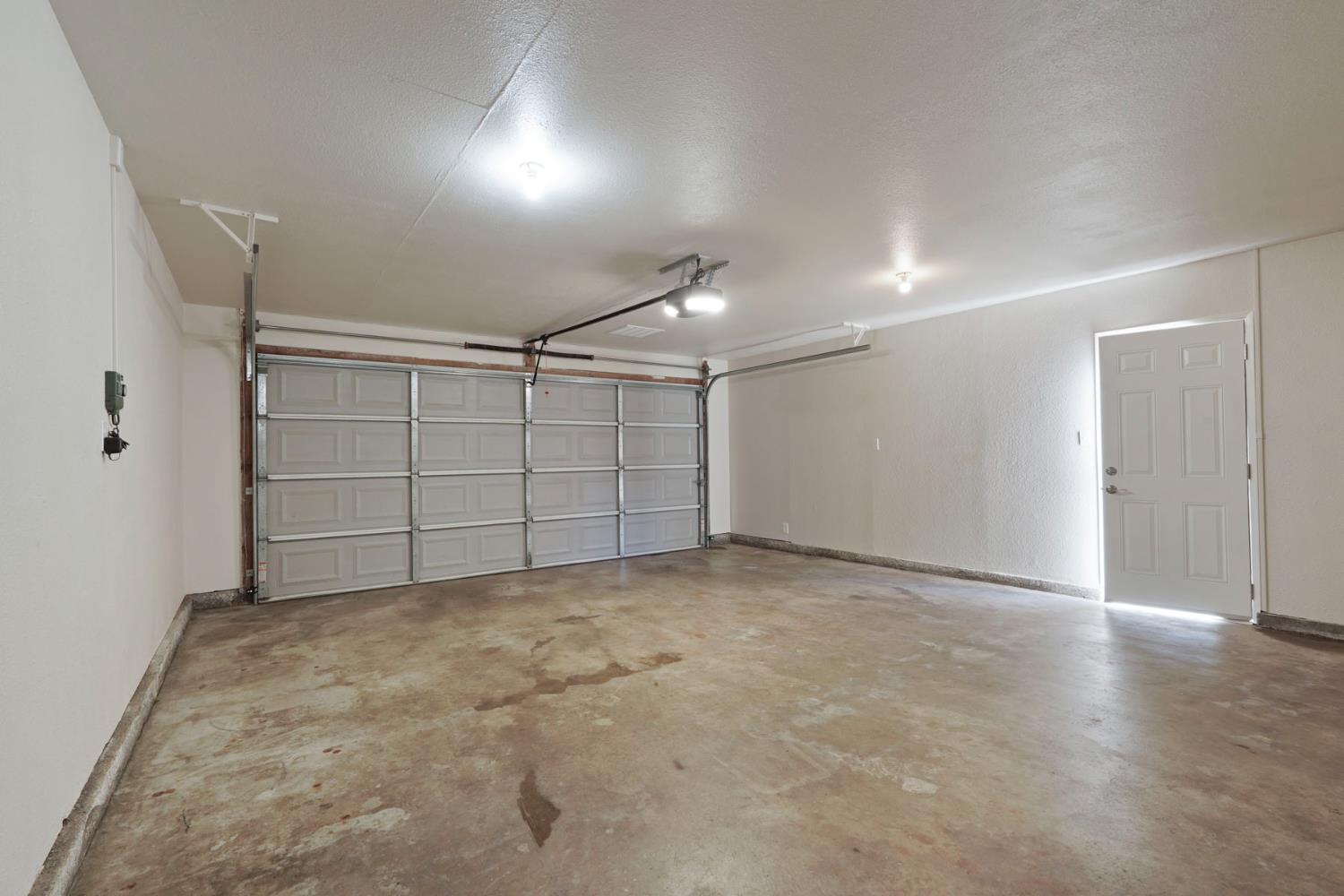 Dustin Court, Modesto, California image 31