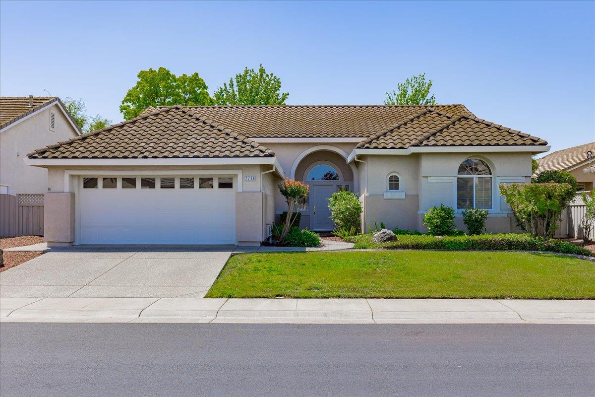 Rosestone Lane, Roseville, California image 22