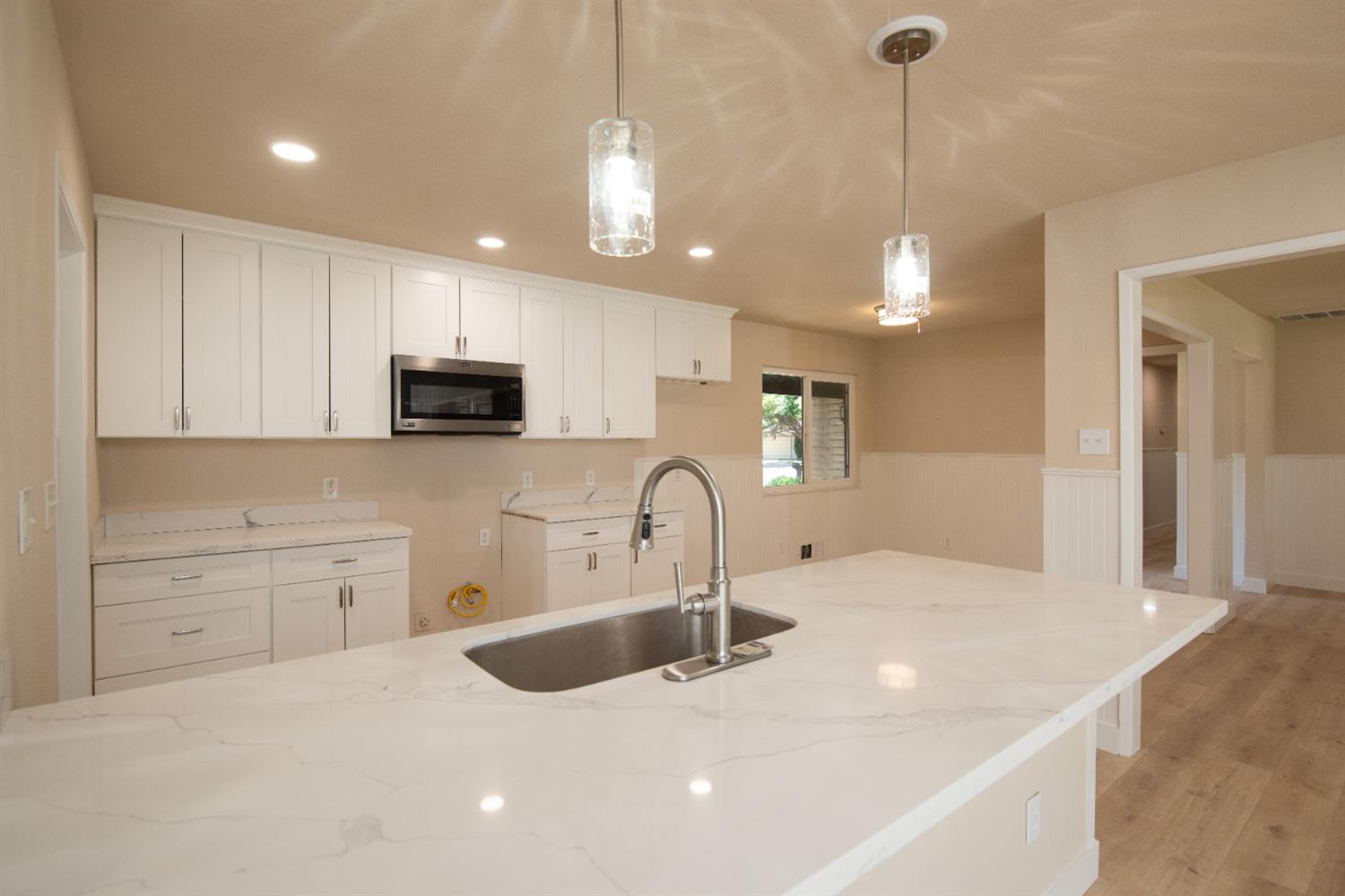 Woodbridge Court, Modesto, California image 8