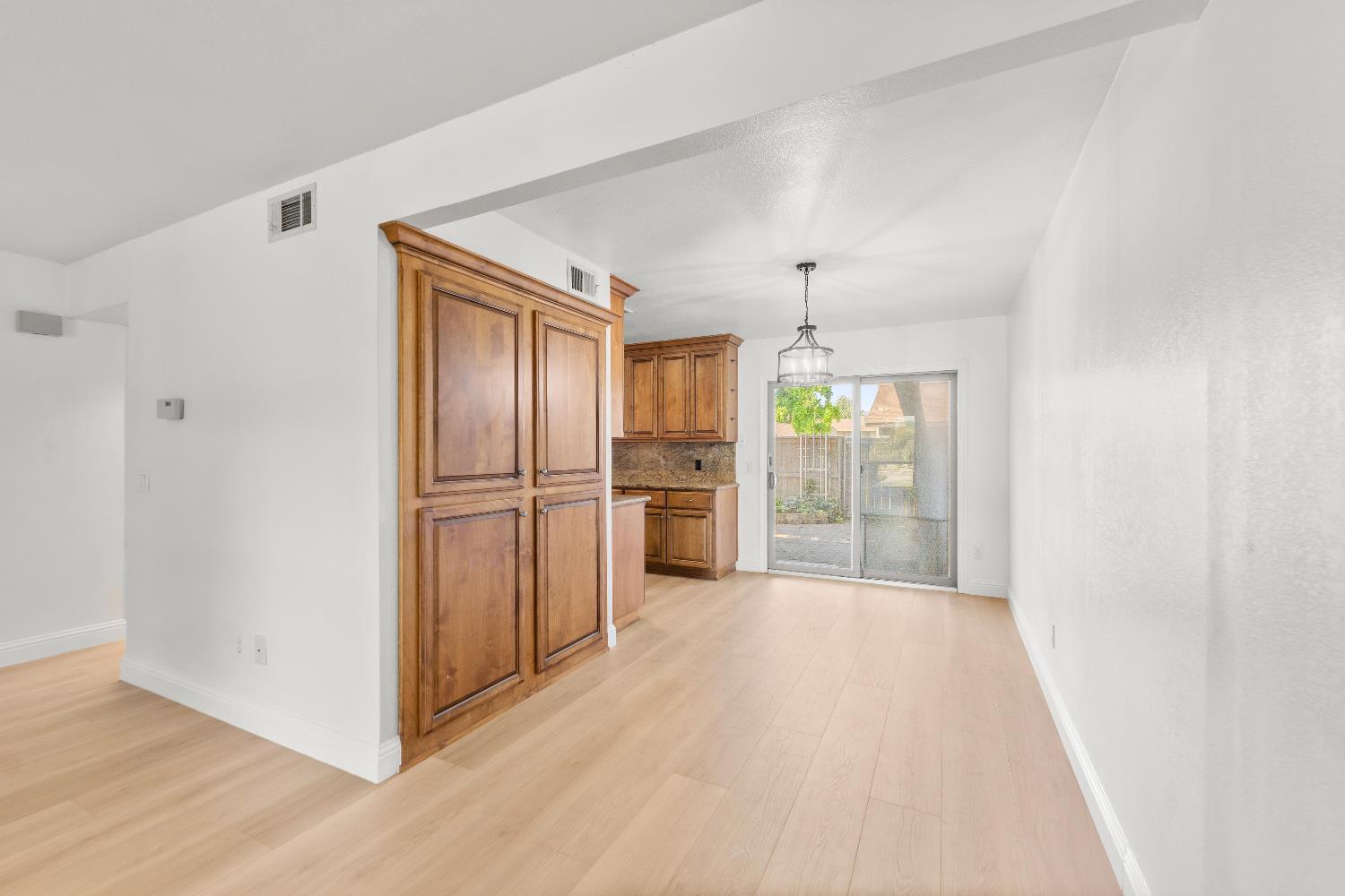 Breeds Hill Court, Citrus Heights, California image 5