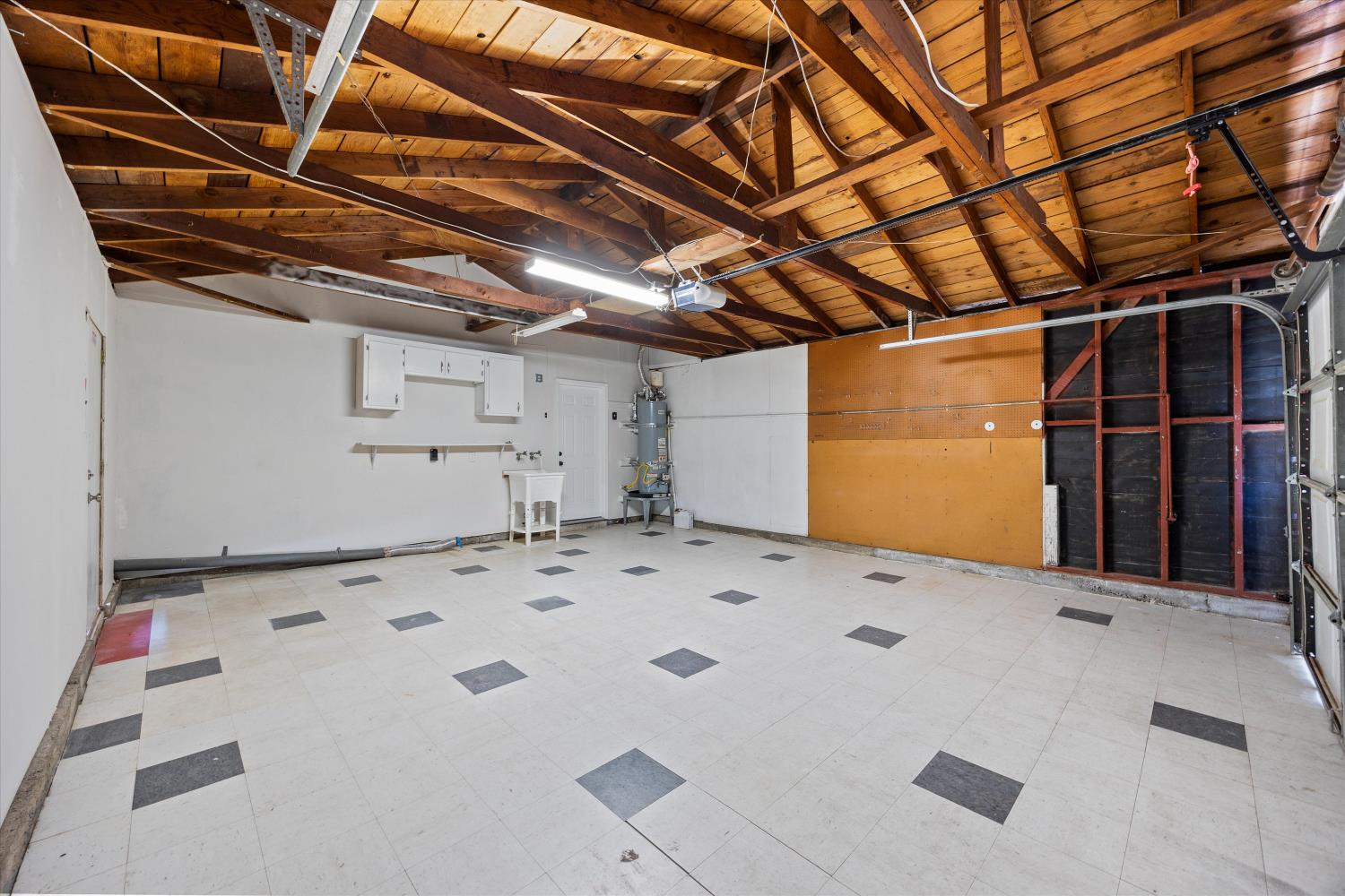 Evelyn Drive, Olivehurst, California image 29