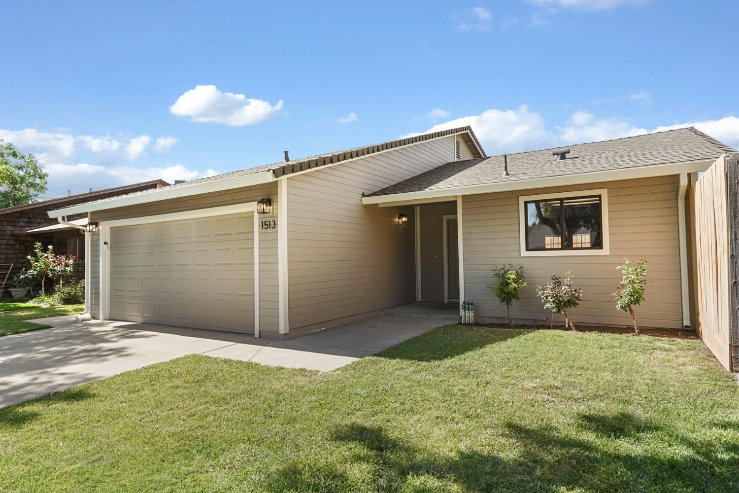 Dustin Court, Modesto, California image 40