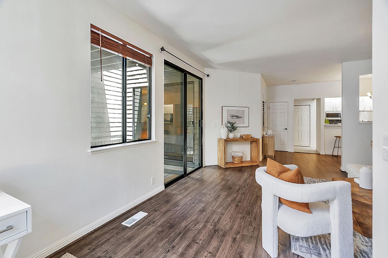 Foxchase Drive, San Jose, California image 5