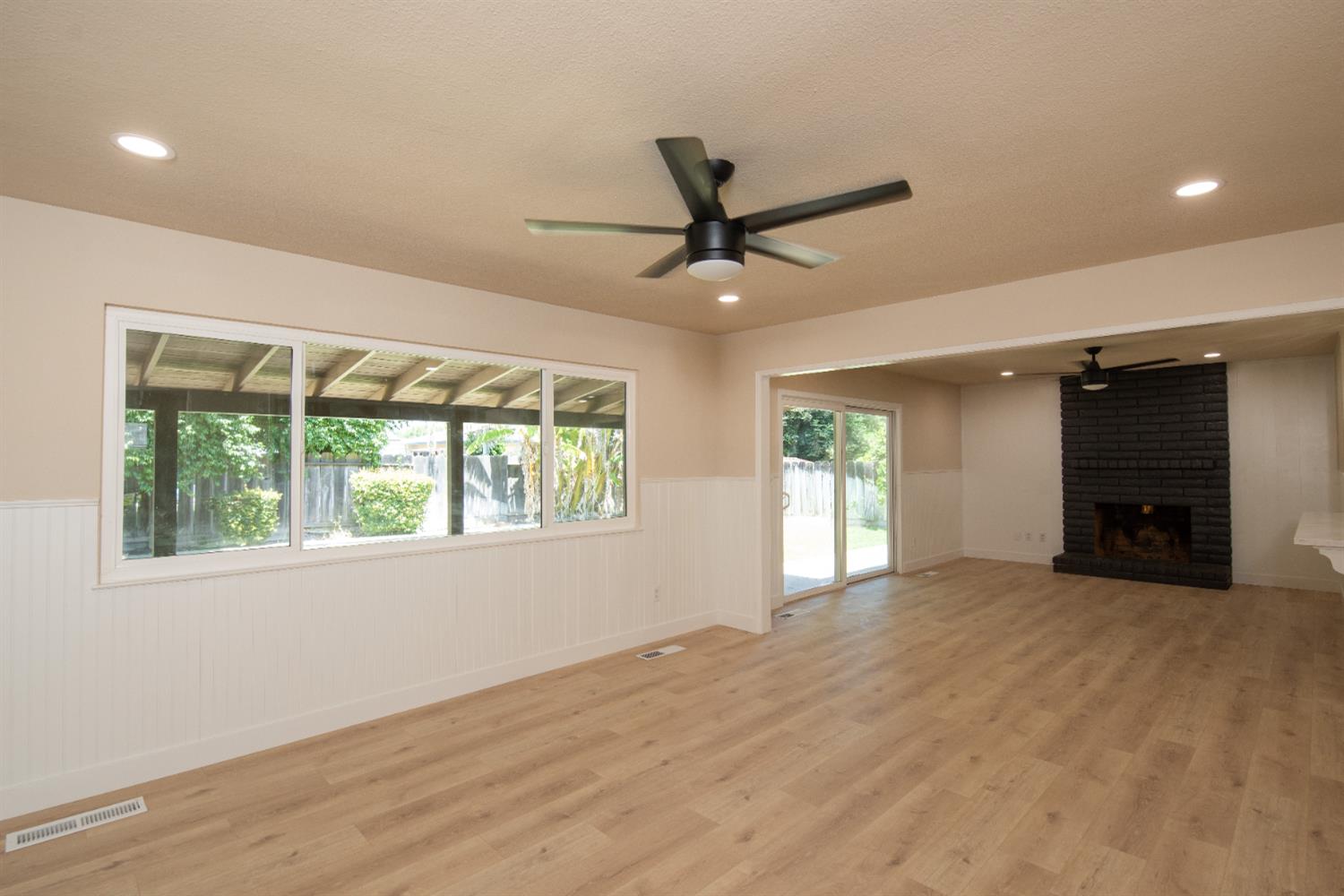 Woodbridge Court, Modesto, California image 10