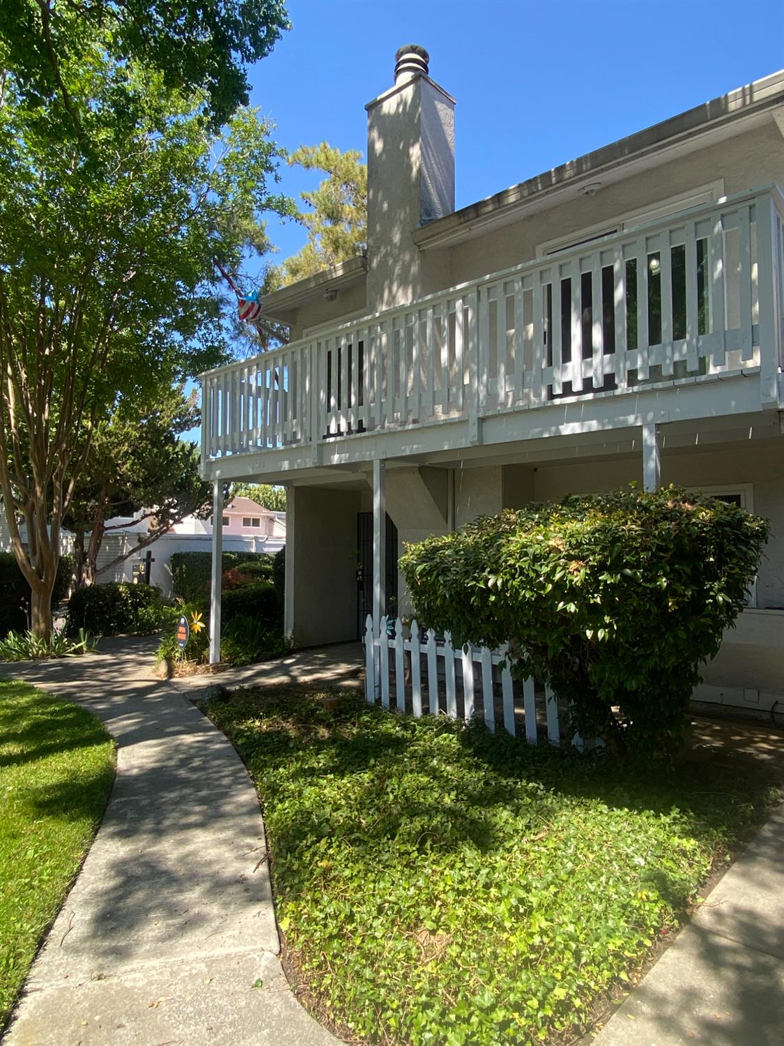 Photo #3: 225070202 Listing 