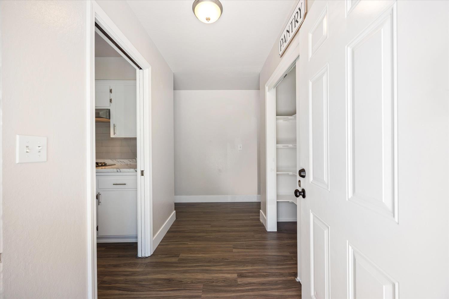Evelyn Drive, Olivehurst, California image 8