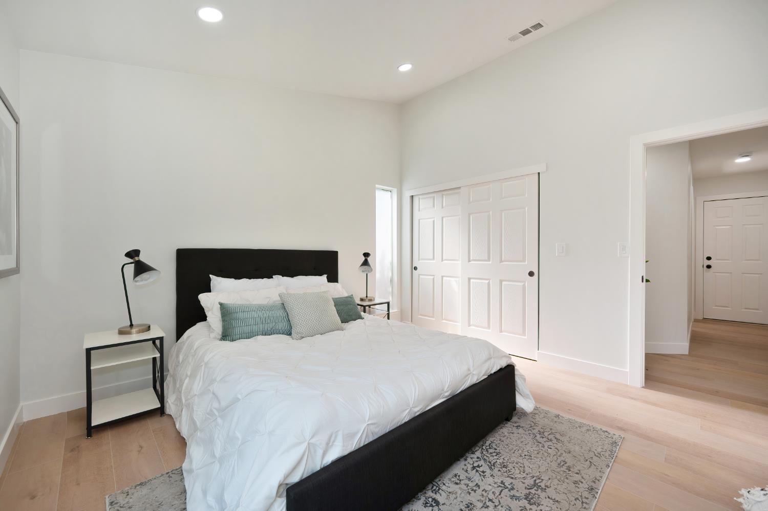 Ebonywood Court, Citrus Heights, California image 19
