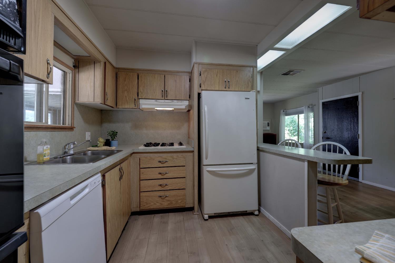 Detail Gallery Image 16 of 43 For 6052 Chad Dr, Newcastle,  CA 95658 - 2 Beds | 2 Baths