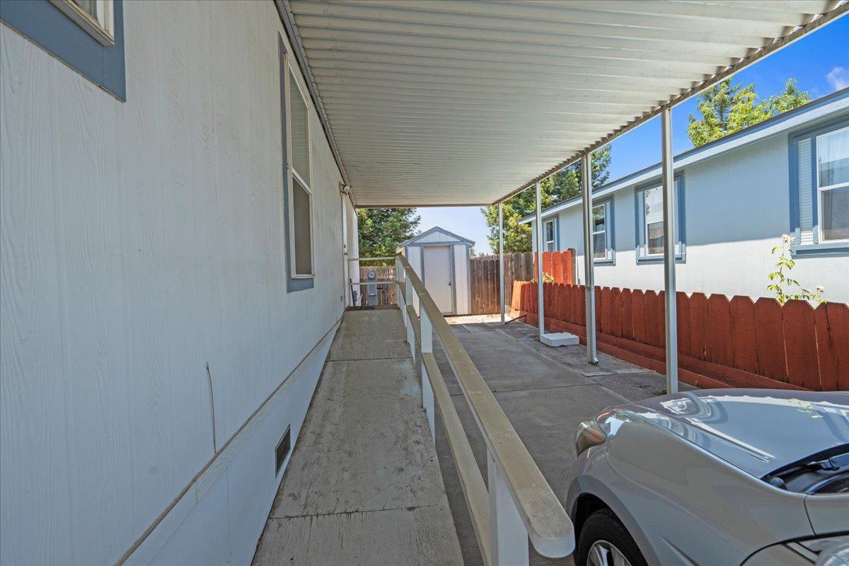 Broadmore Lane, Modesto, California image 4