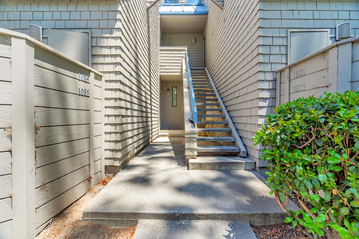 Foxchase Drive, San Jose, California image 29