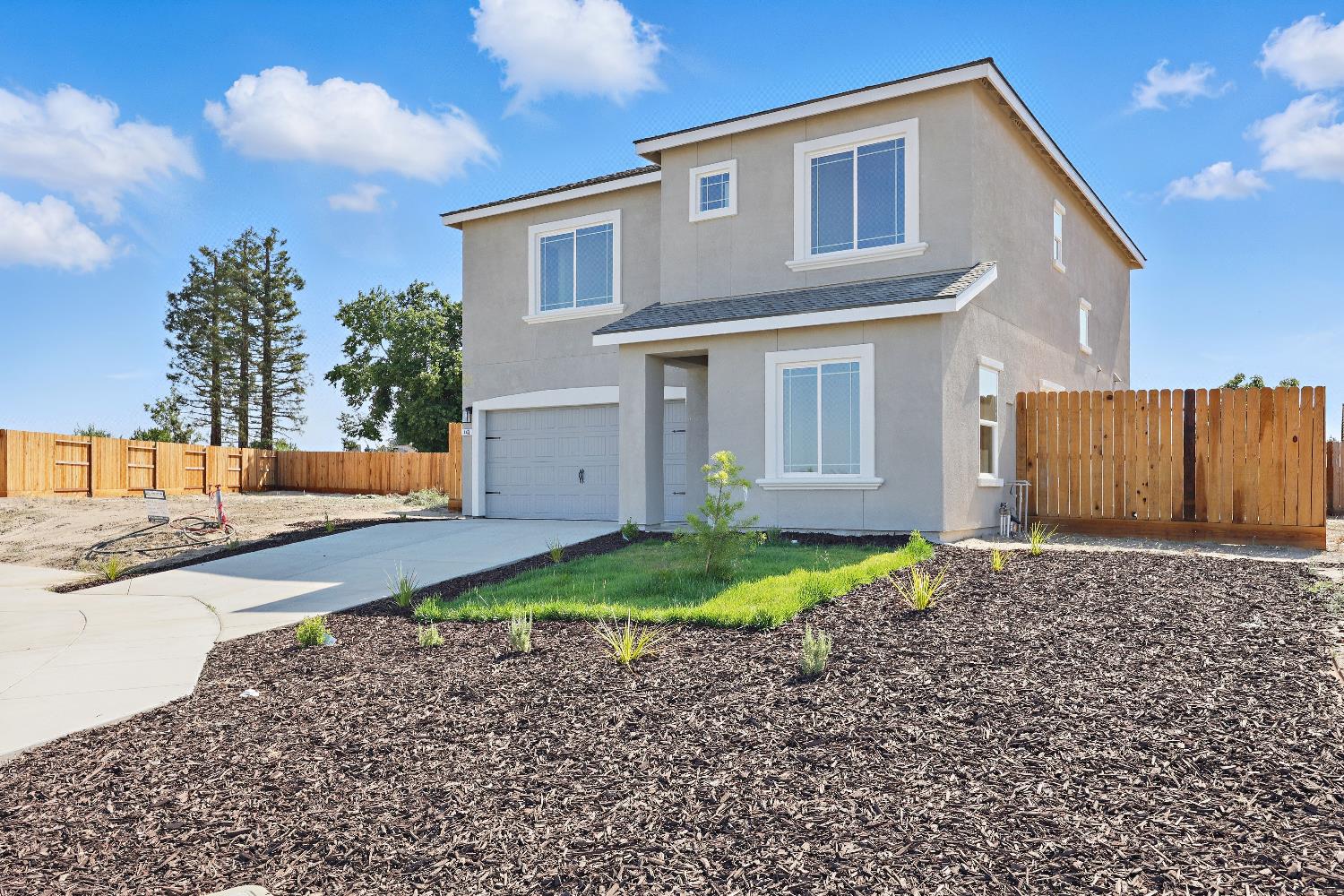 Oleander Court, Chowchilla, California image 1