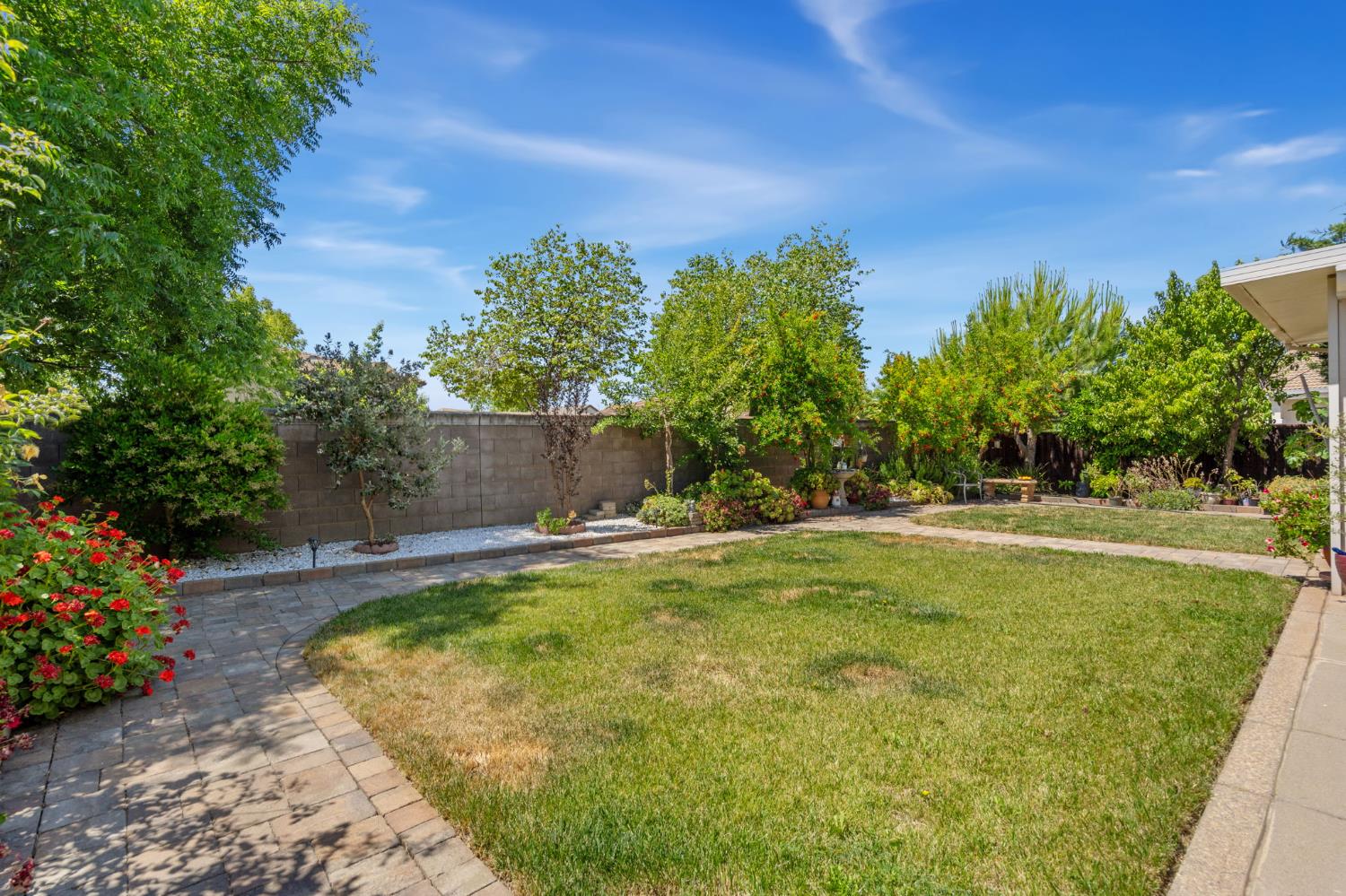 Livorno Way, Elk Grove, California image 21