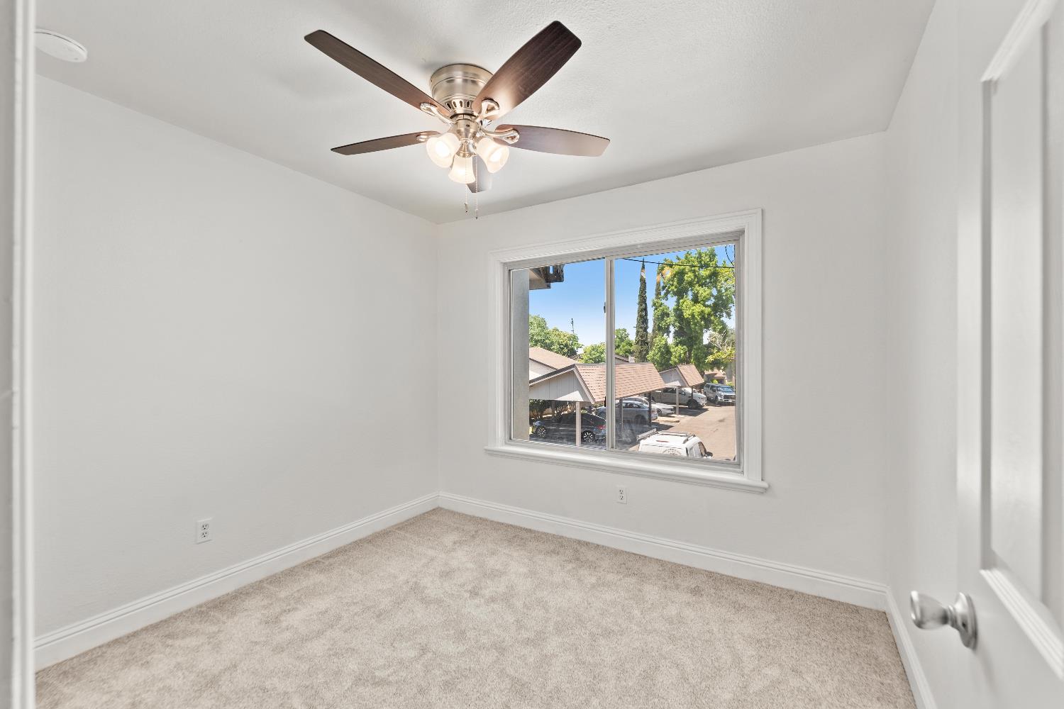 Breeds Hill Court, Citrus Heights, California image 15
