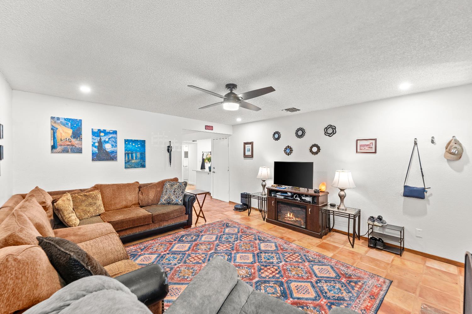 Zinfandel Drive, Rancho Cordova, California image 12