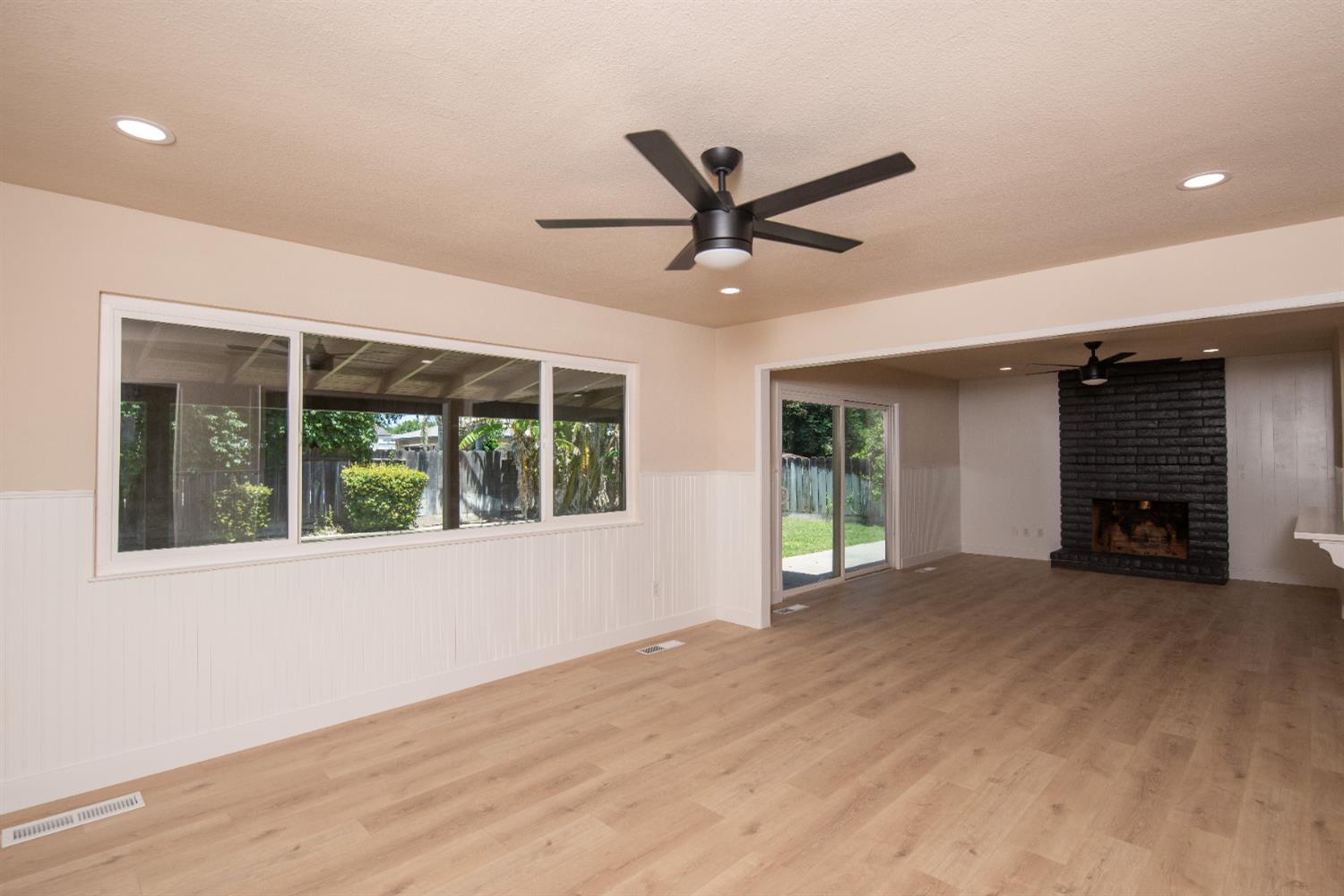 Woodbridge Court, Modesto, California image 6