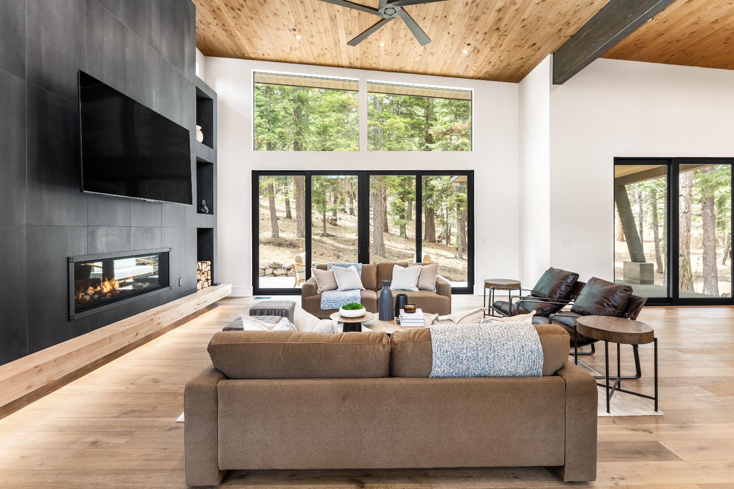 Saddleback Drive, Truckee, California image 15