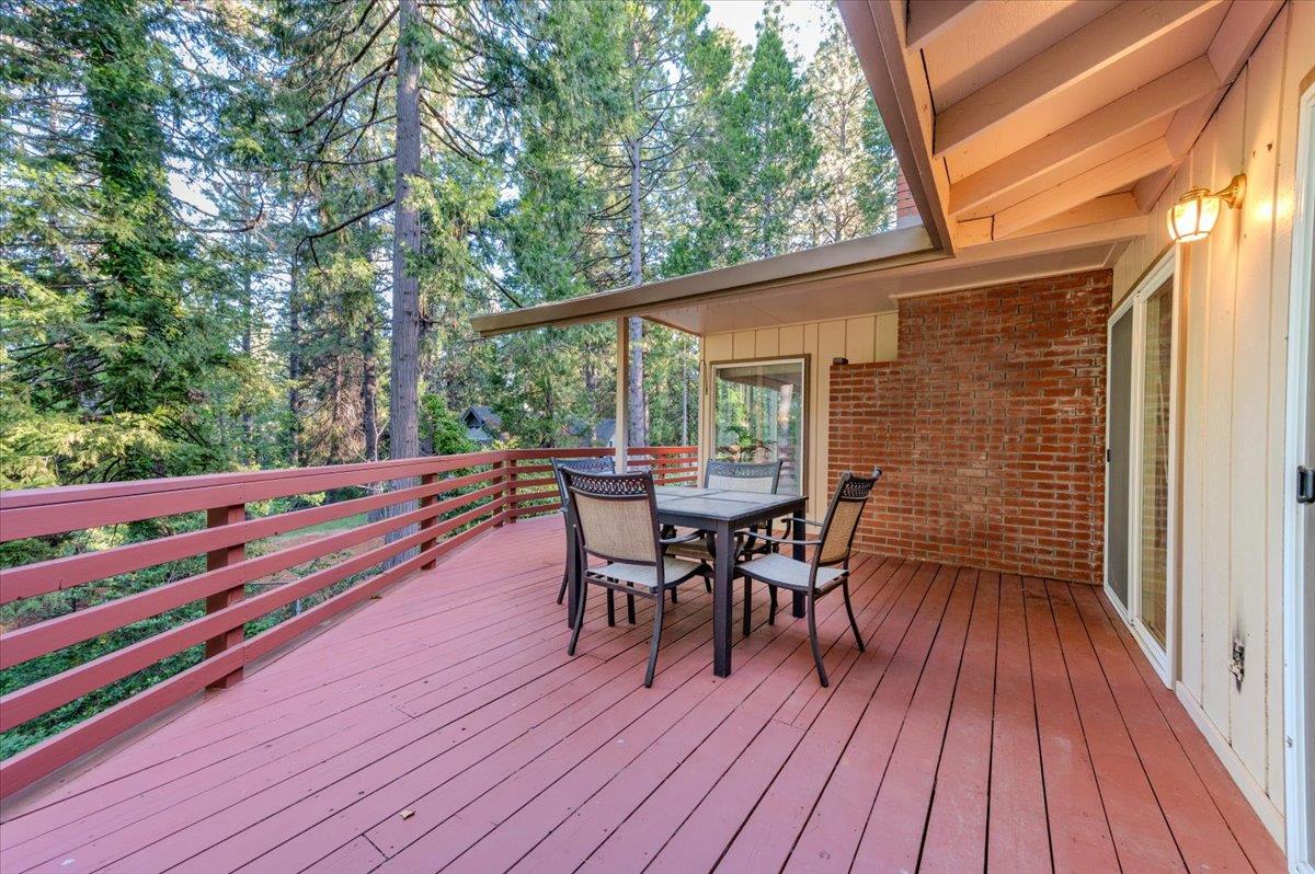 Tree Top Circle, Nevada City, California image 38