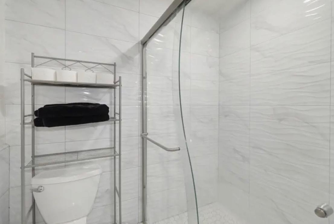 Photo #14: 225071042 Listing: Photo #14