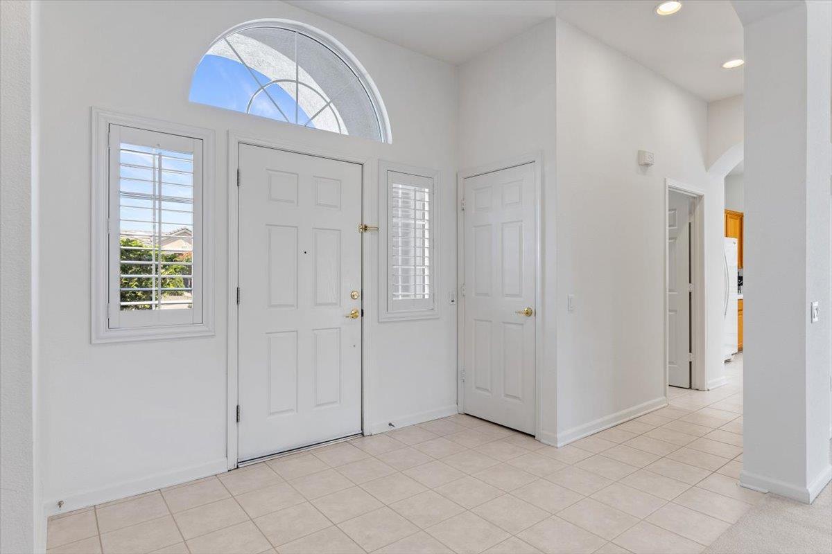 Rosestone Lane, Roseville, California image 28