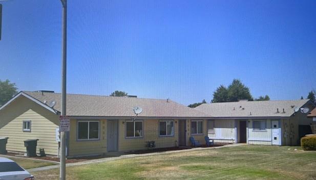 W Chestnut Court, Visalia, California image 1
