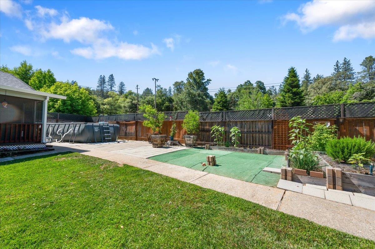 Brewer Road, Grass Valley, California image 29