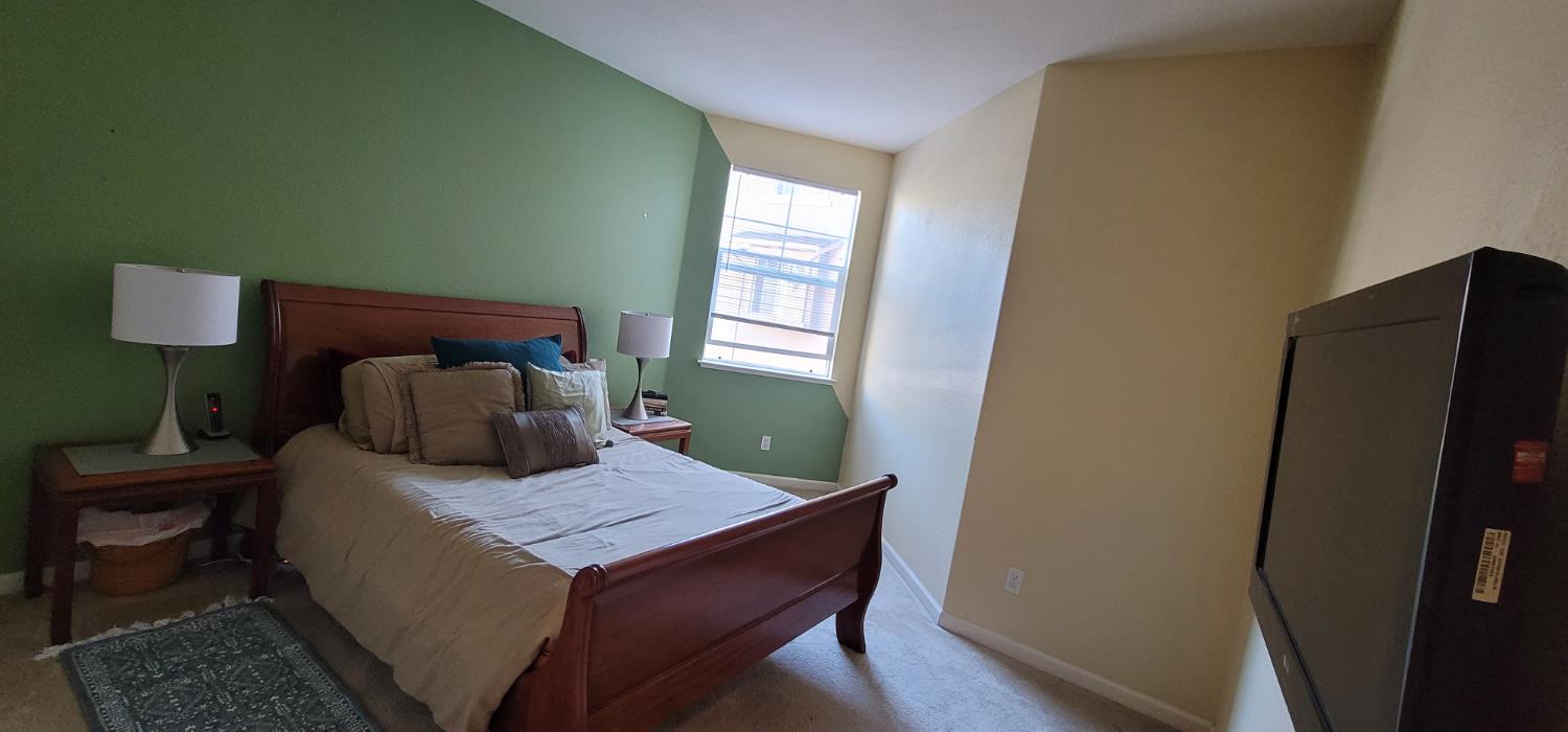 Tucker Street #37, Oakland, California image 17