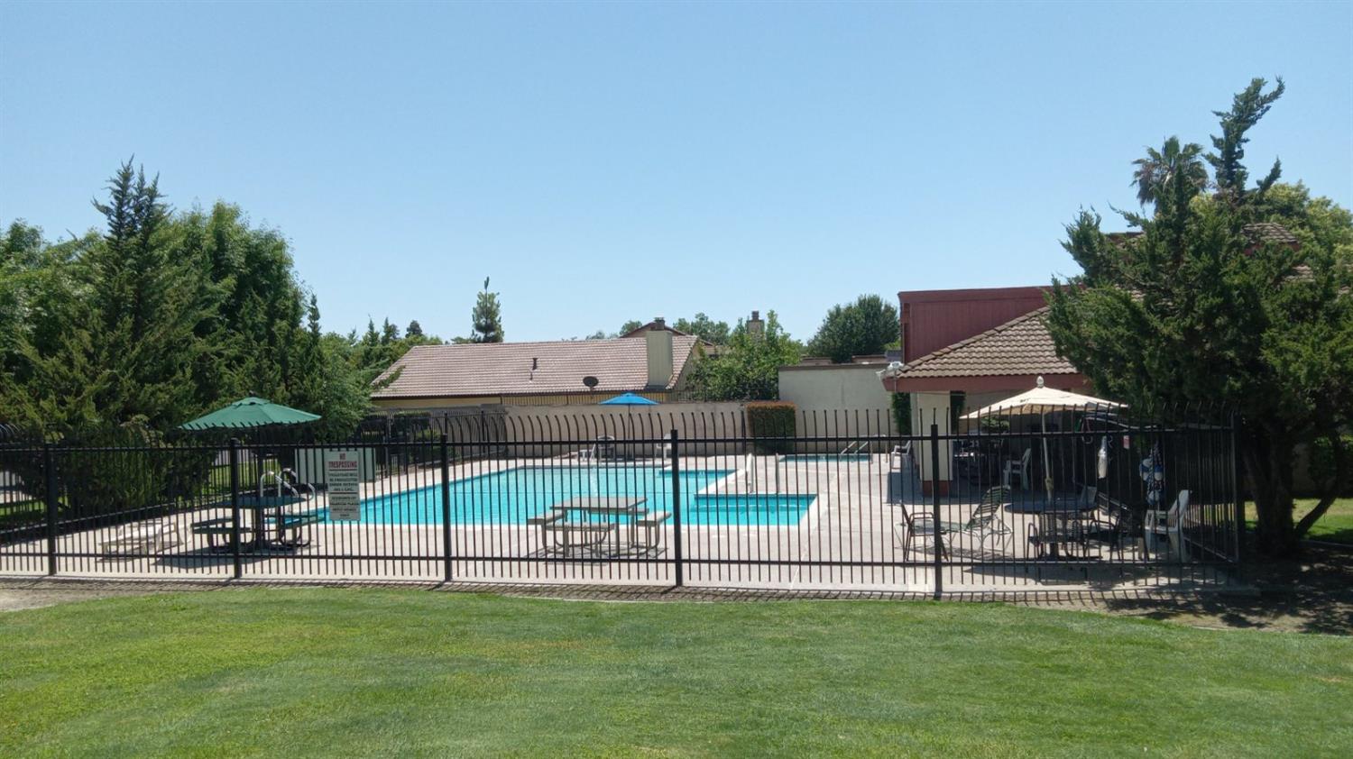 Andalusia Way, Modesto, California image 8