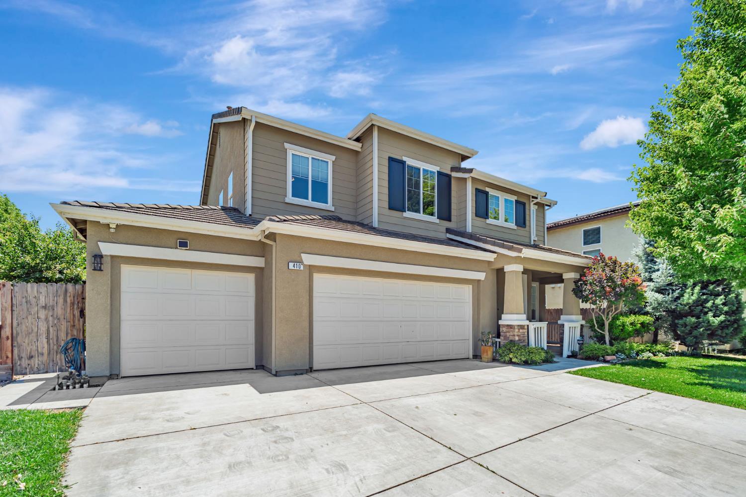 Monte Oro Street, Manteca, California image 2