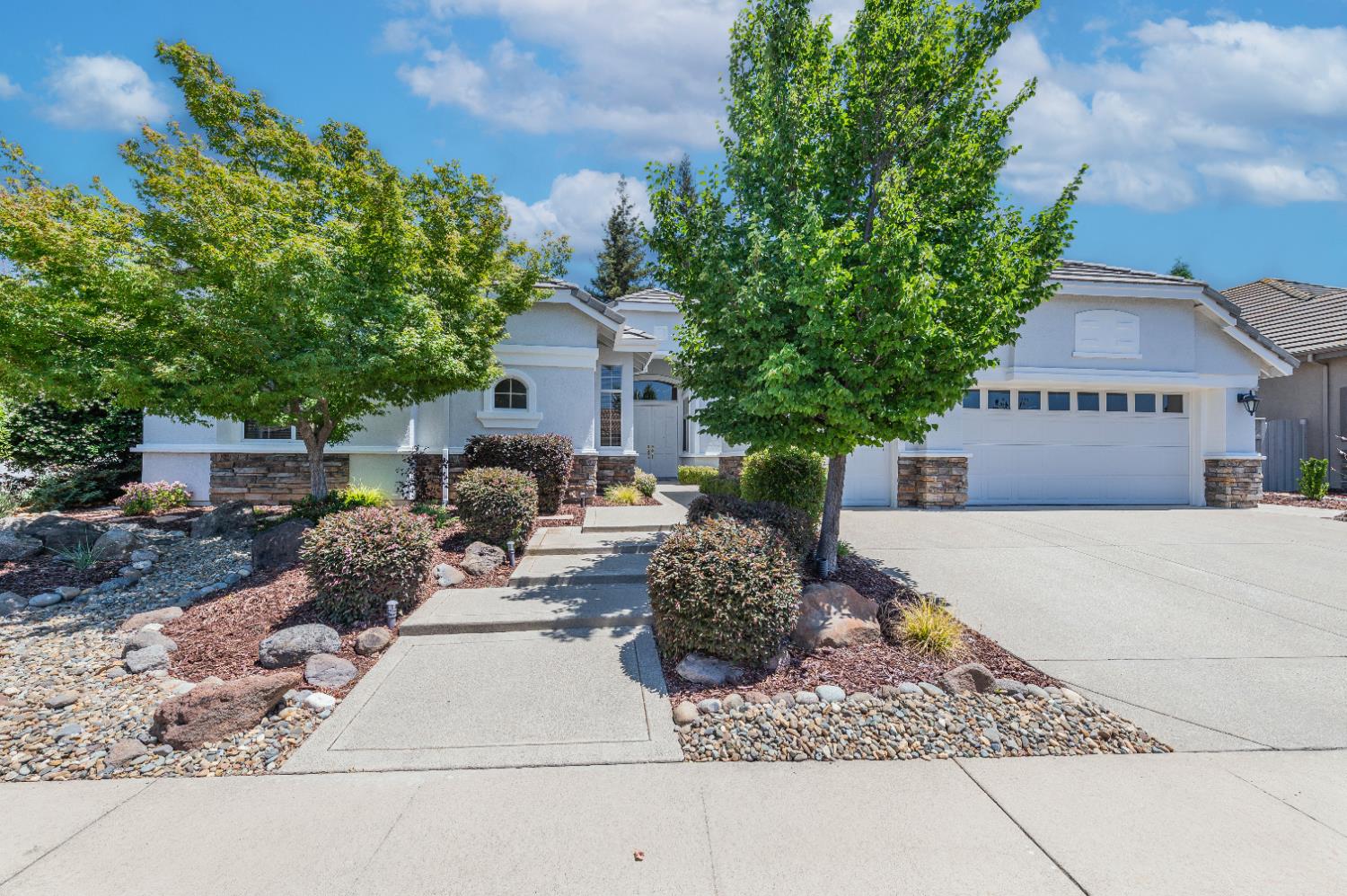 Ponderosa Court, Roseville, California image 2