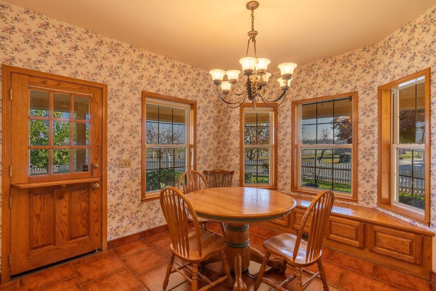 Detail Gallery Image 22 of 86 For 27958 Vine Ave, Escalon,  CA 95320 - 3 Beds | 3/1 Baths